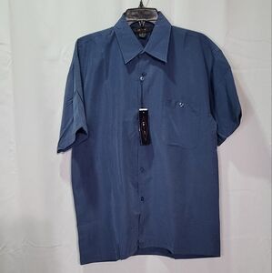 L.A. Beat Men's NWT Blue Checkered Short Sleeve Dress Shirt Size Small Oversized